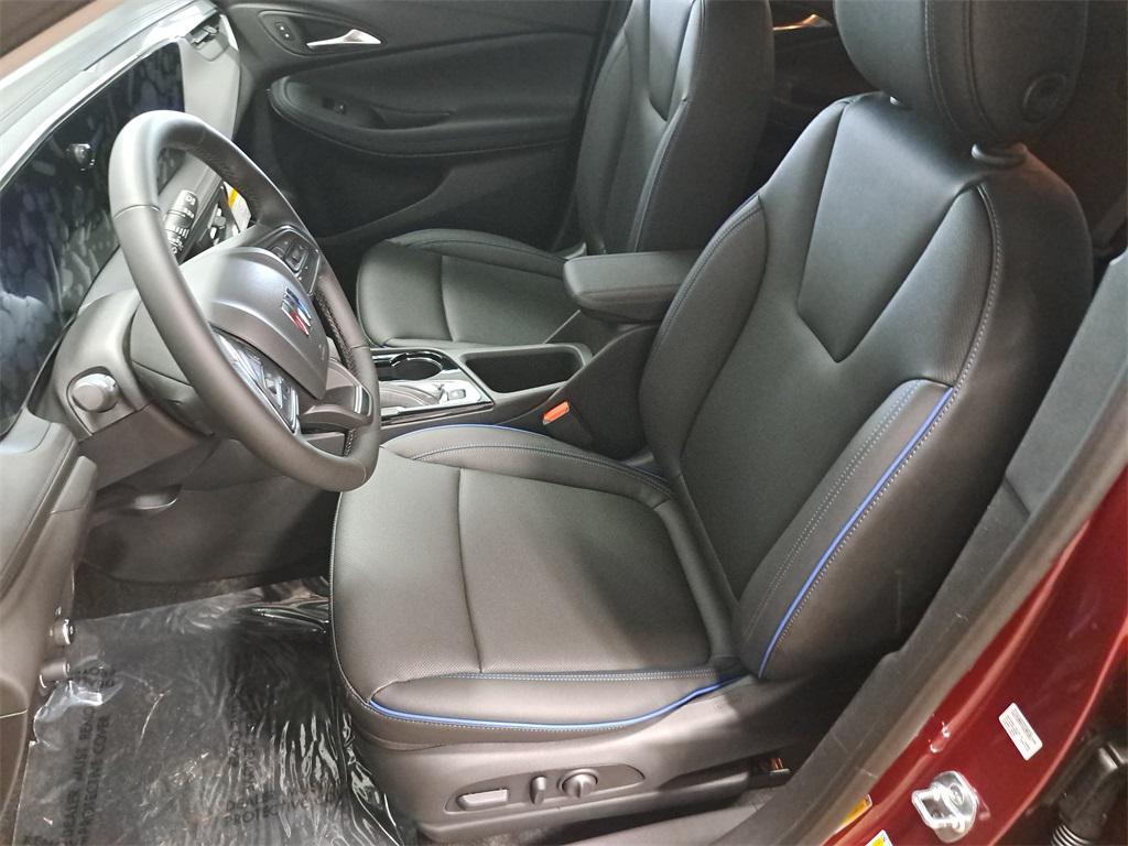 new 2025 Buick Encore GX car, priced at $29,514