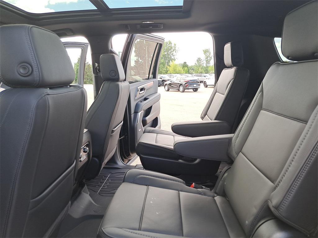 new 2025 GMC Yukon XL car, priced at $83,078