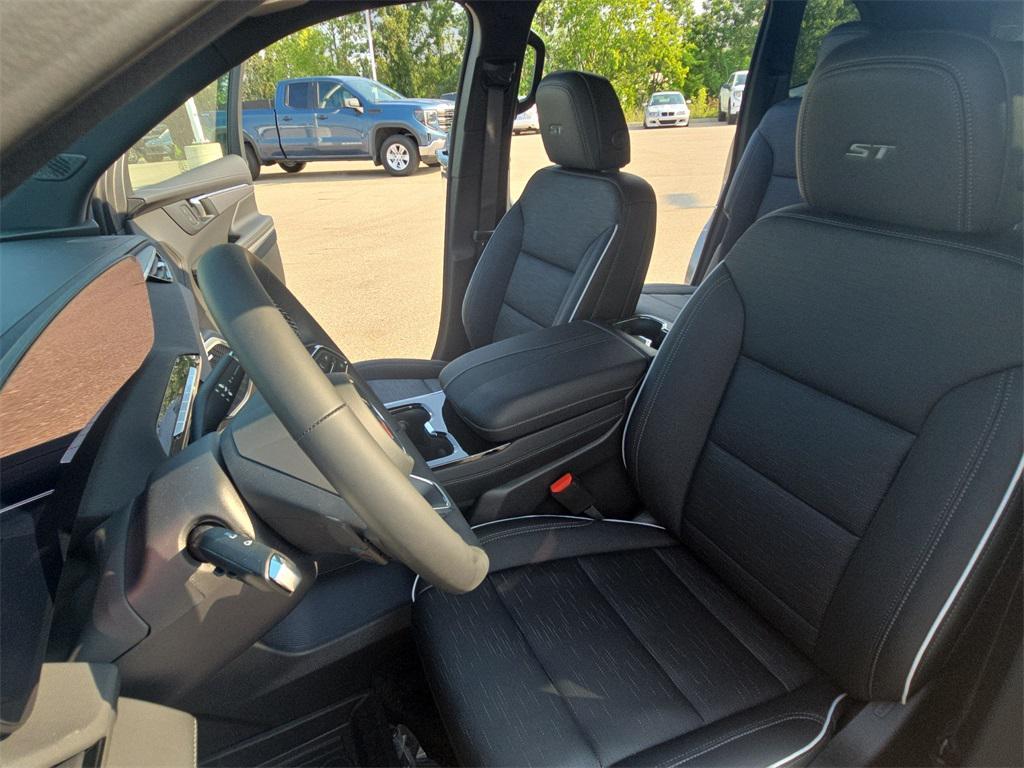 new 2026 Buick Enclave car, priced at $48,557