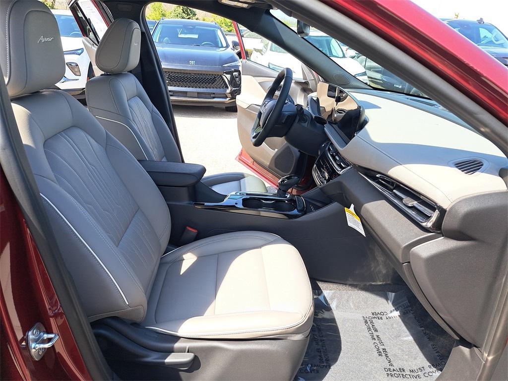 new 2025 Buick Envista car, priced at $29,471
