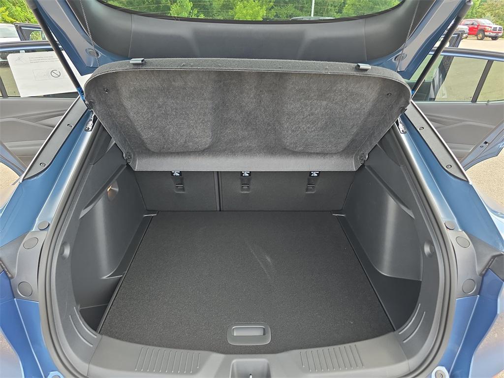 new 2025 Buick Envista car, priced at $25,260