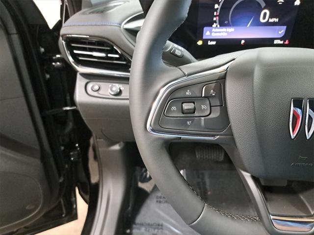 new 2025 Buick Envista car, priced at $27,535
