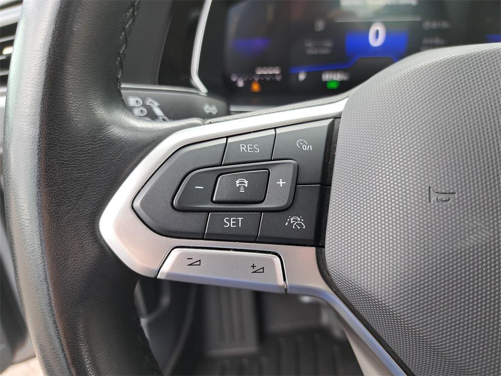 used 2024 Volkswagen Jetta car, priced at $21,000