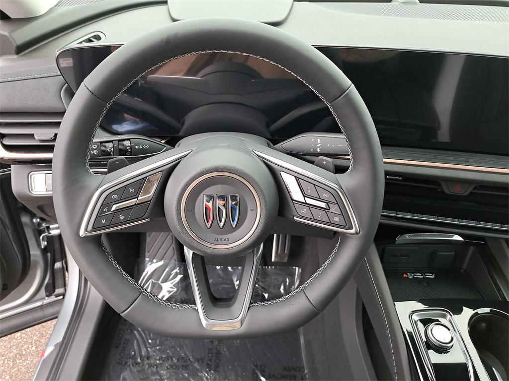 new 2025 Buick Envision car, priced at $39,044