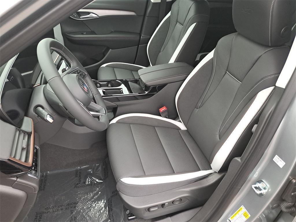new 2025 Buick Envision car, priced at $39,044