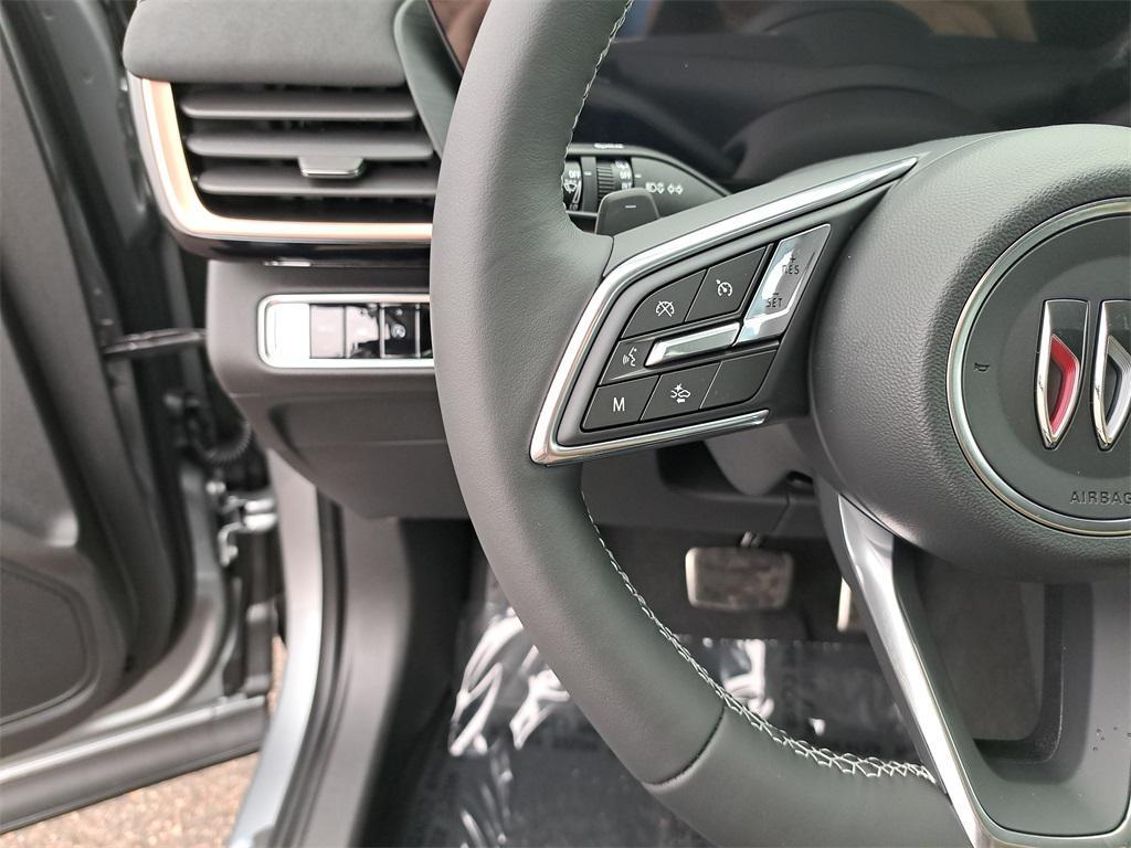 new 2025 Buick Envision car, priced at $39,044