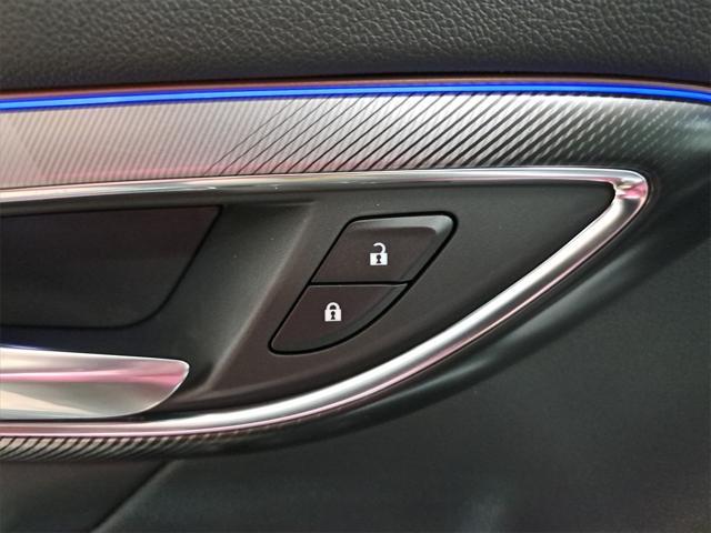 new 2025 Buick Envision car, priced at $37,612