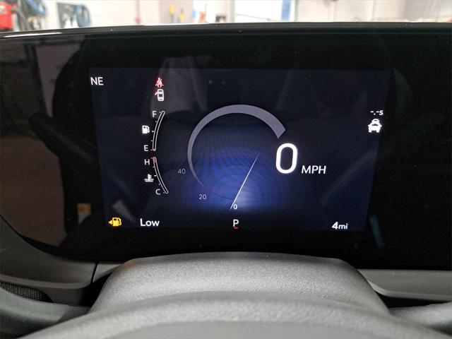 new 2025 Buick Envista car, priced at $26,585