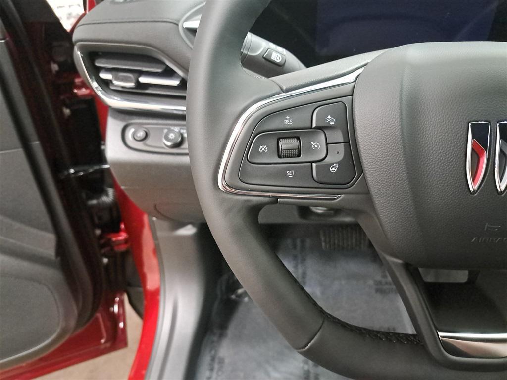 new 2025 Buick Envista car, priced at $24,942