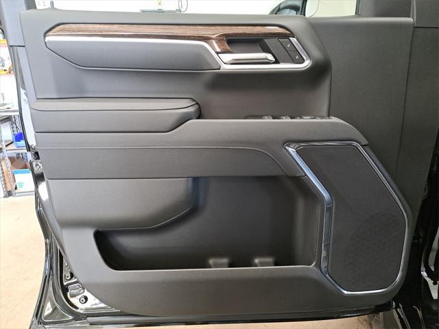 new 2025 GMC Sierra 1500 car