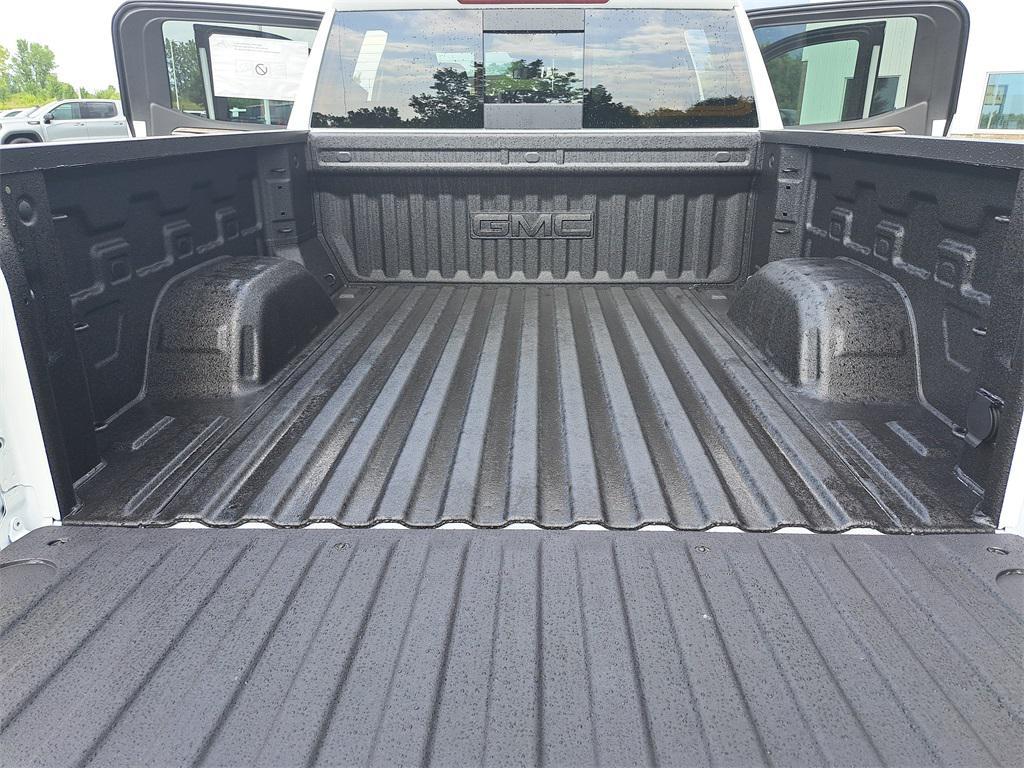 new 2026 GMC Sierra 1500 car, priced at $58,282