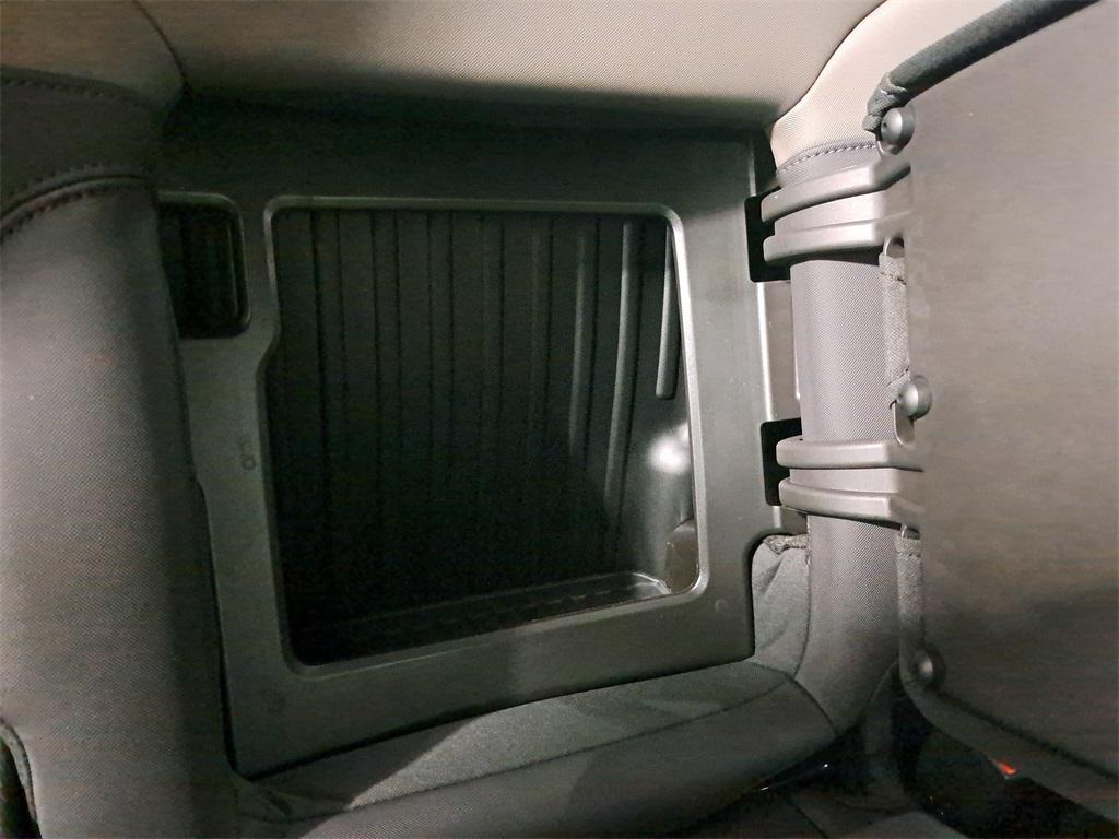 new 2025 GMC HUMMER EV Pickup car, priced at $103,590
