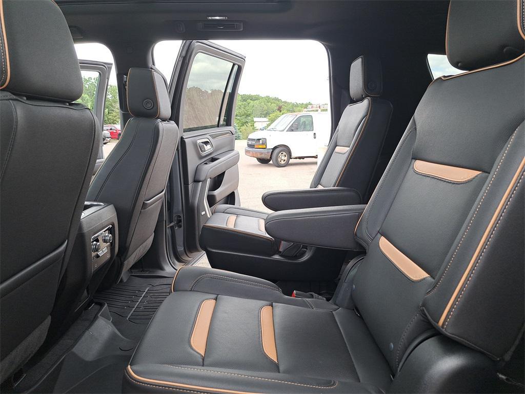 used 2023 GMC Yukon XL car, priced at $64,475