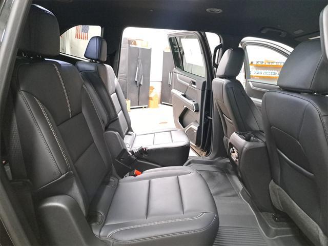 new 2025 GMC Acadia car