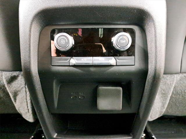 new 2025 GMC Acadia car