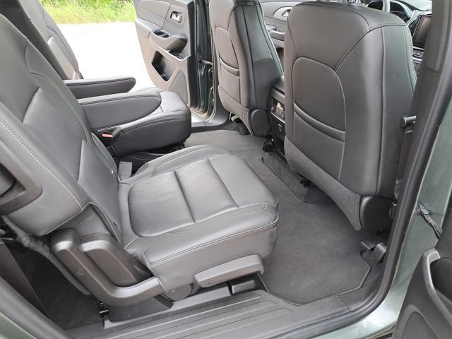 used 2023 Chevrolet Traverse car, priced at $37,962