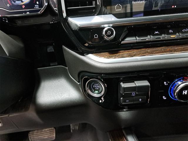 new 2025 GMC Sierra 1500 car