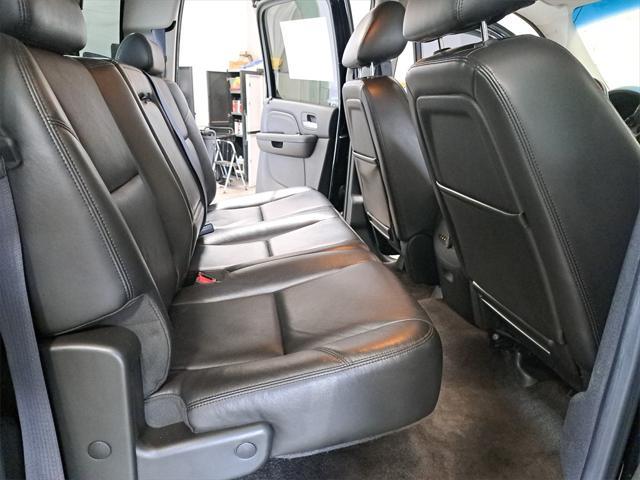 used 2011 GMC Sierra 2500 car, priced at $24,946