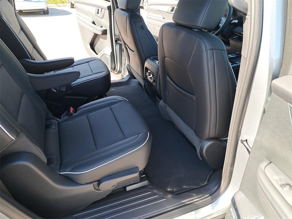 new 2026 Buick Enclave car, priced at $44,959