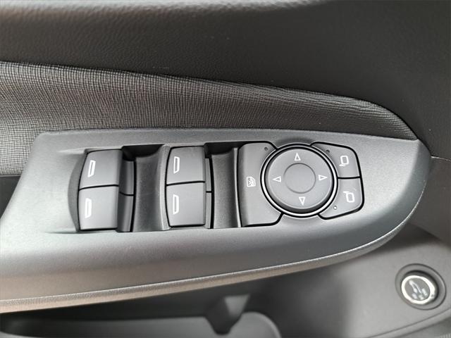 new 2025 Buick Envista car