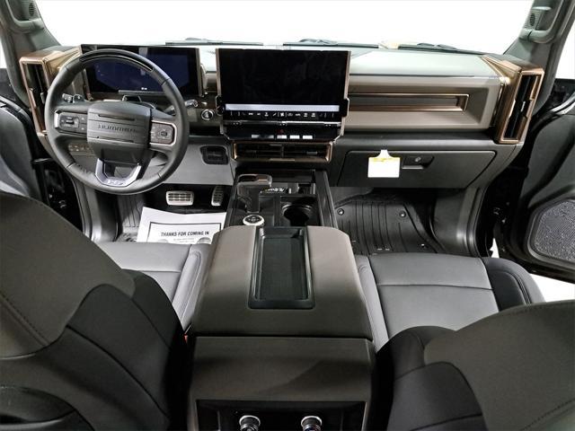 new 2025 GMC HUMMER EV Pickup car