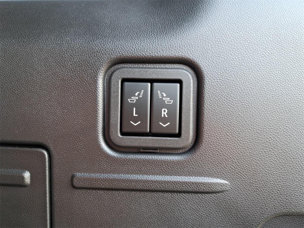 new 2025 GMC HUMMER EV SUV car, priced at $103,590