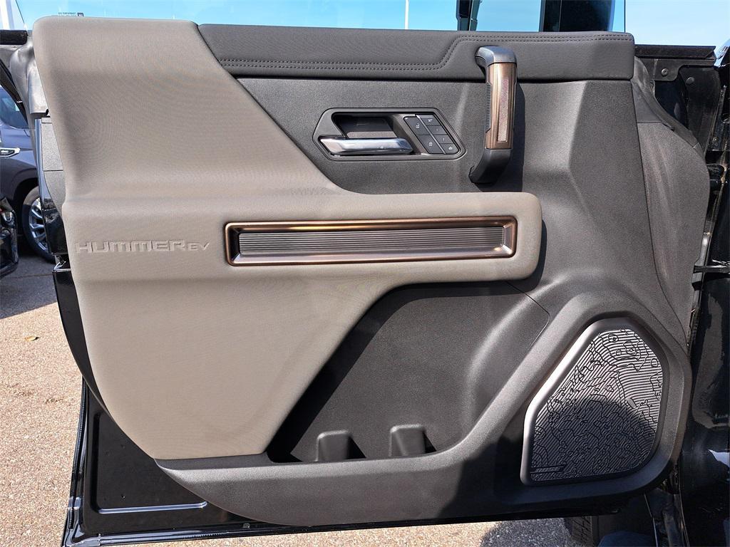 new 2025 GMC HUMMER EV SUV car, priced at $103,590