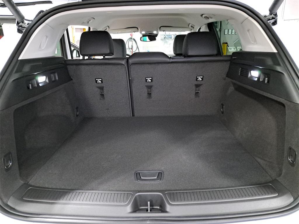 new 2025 Buick Envision car, priced at $35,322
