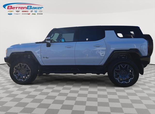 new 2024 GMC HUMMER EV SUV car