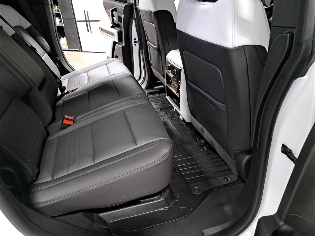 new 2025 GMC HUMMER EV SUV car