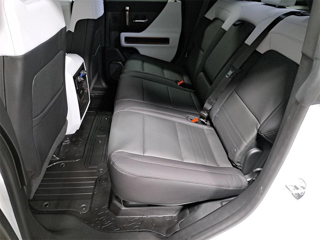 new 2025 GMC HUMMER EV SUV car