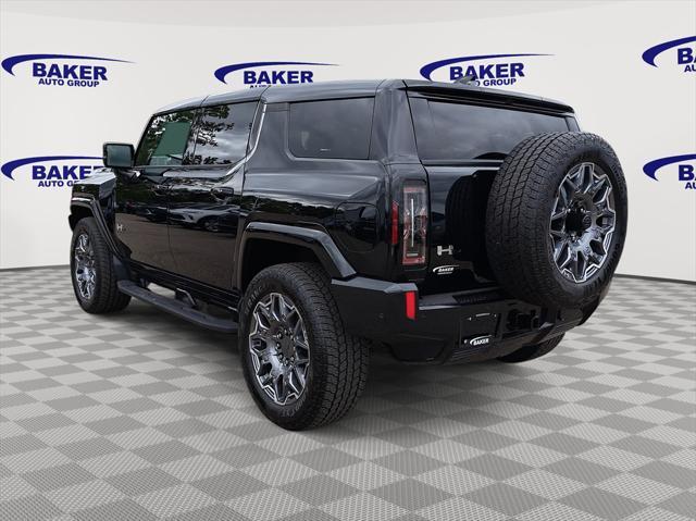 new 2024 GMC HUMMER EV SUV car