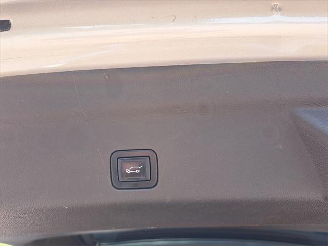 used 2022 GMC Yukon car, priced at $53,764