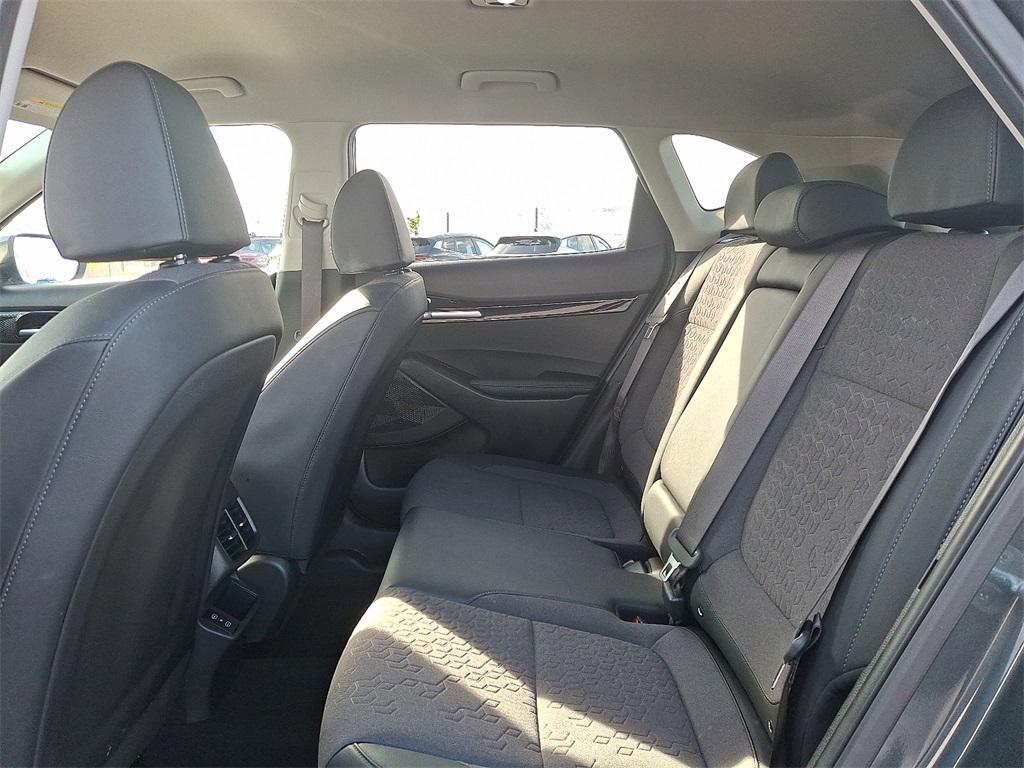 used 2024 Kia Seltos car, priced at $24,393