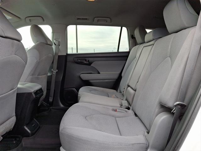 used 2022 Toyota Highlander car, priced at $32,976