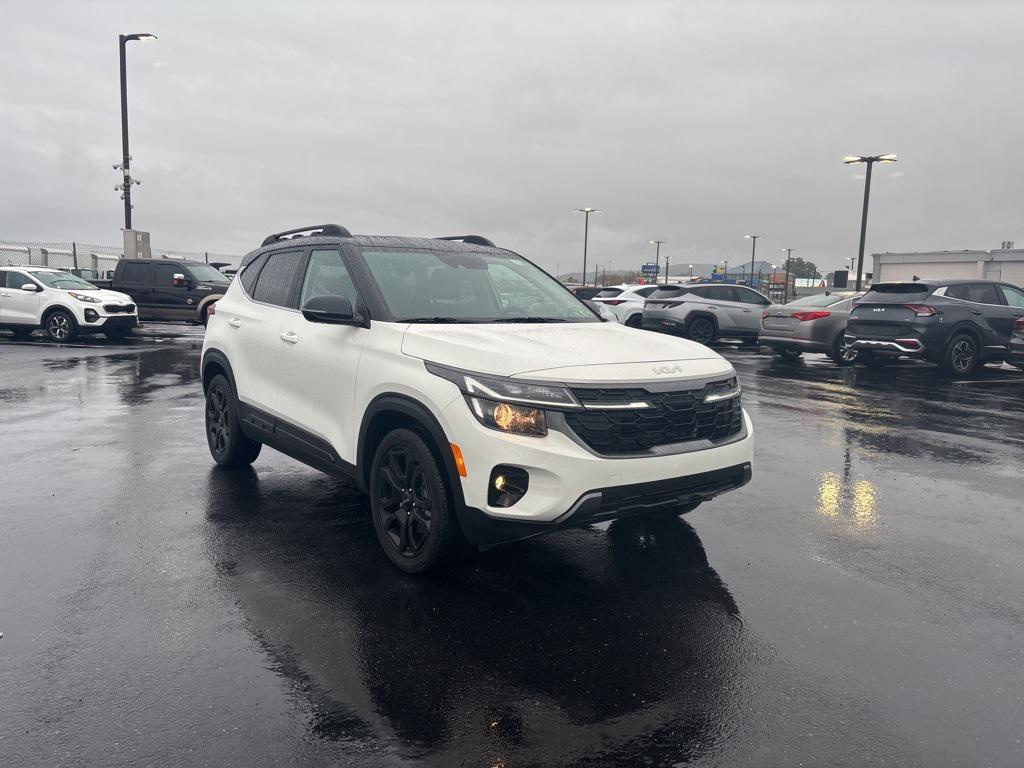 used 2024 Kia Seltos car