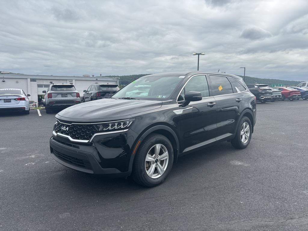 used 2022 Kia Sorento car, priced at $25,495