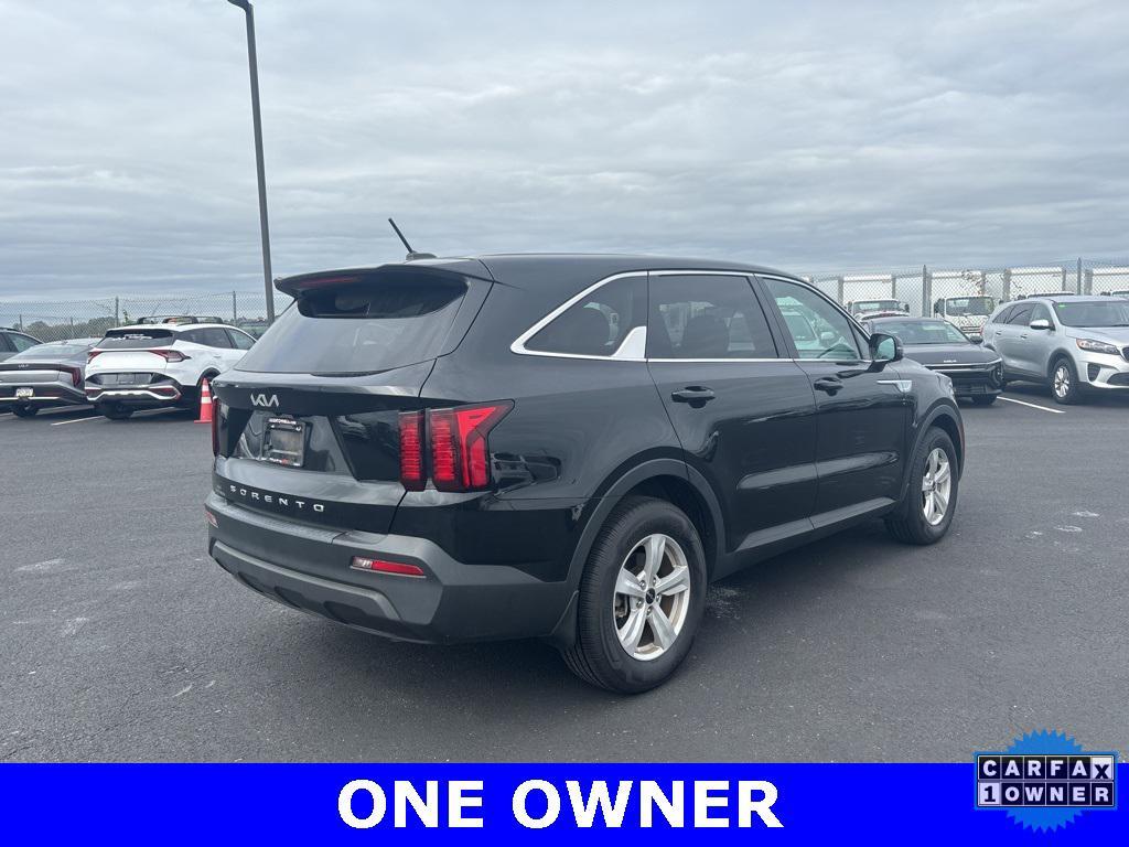 used 2022 Kia Sorento car, priced at $25,495