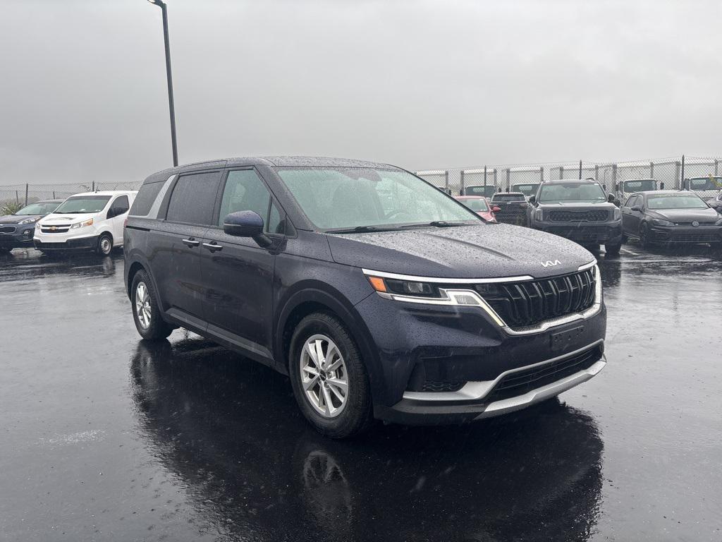 used 2023 Kia Carnival car, priced at $29,241