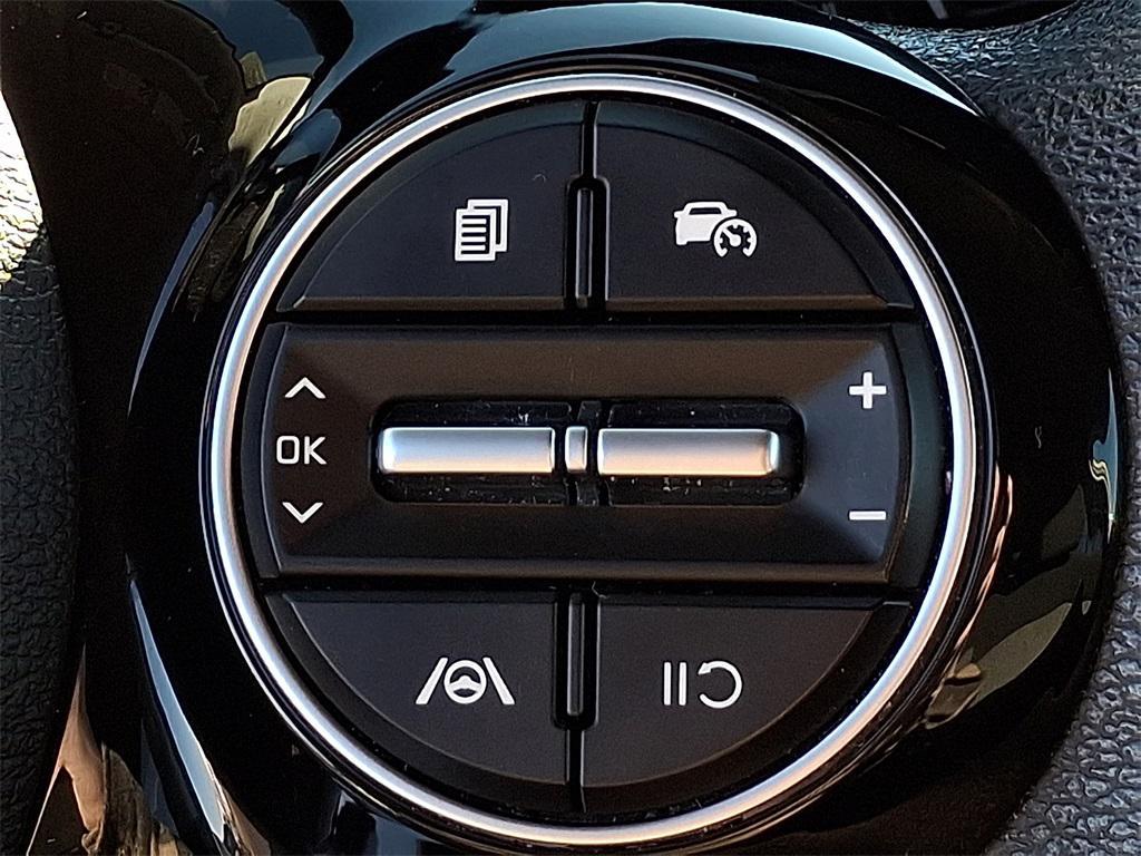 used 2023 Kia Soul car, priced at $16,880