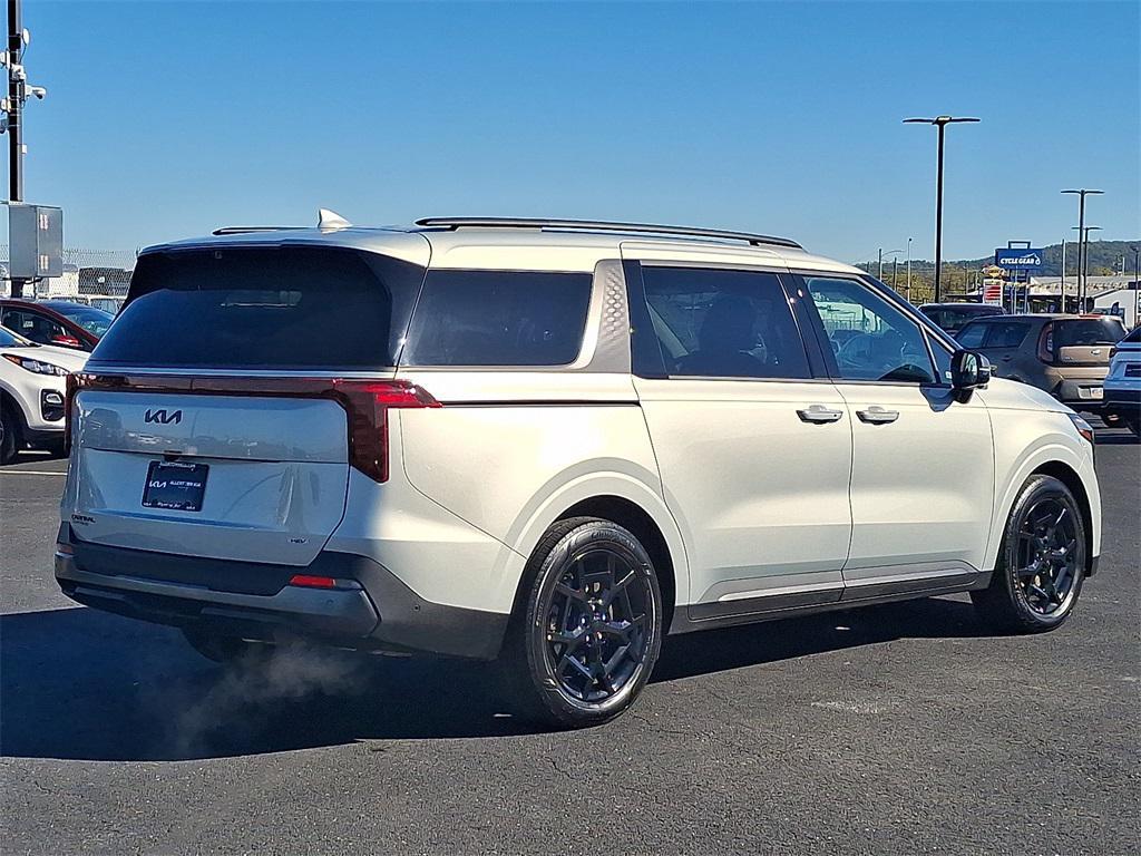 used 2025 Kia Carnival Hybrid car, priced at $46,337
