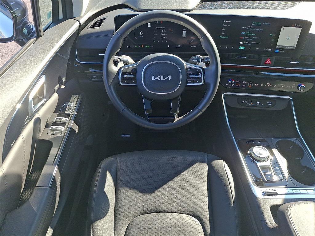 used 2025 Kia Carnival Hybrid car, priced at $46,337