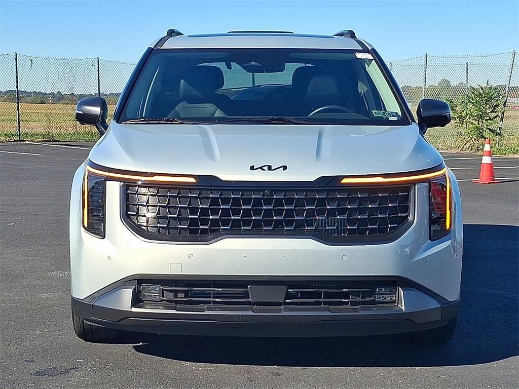 used 2025 Kia Carnival Hybrid car, priced at $46,337