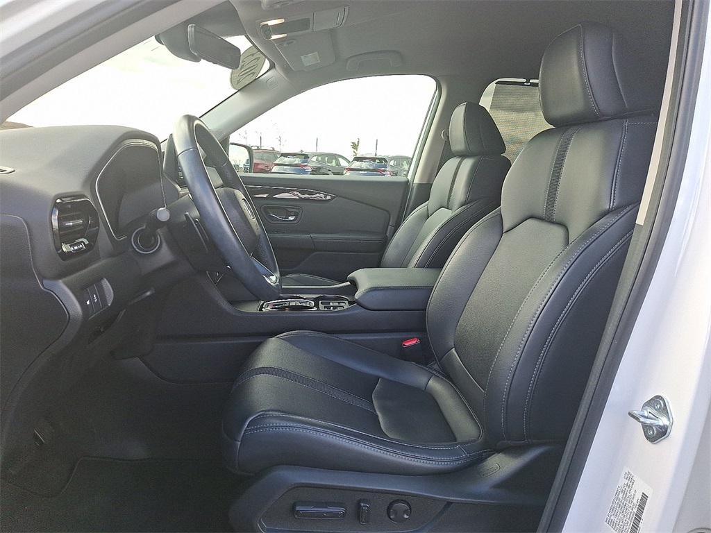used 2023 Honda Pilot car, priced at $35,343