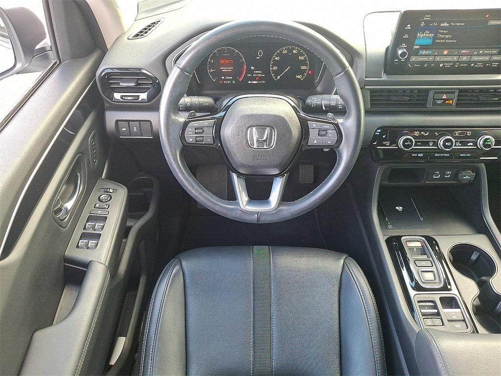 used 2023 Honda Pilot car, priced at $35,343