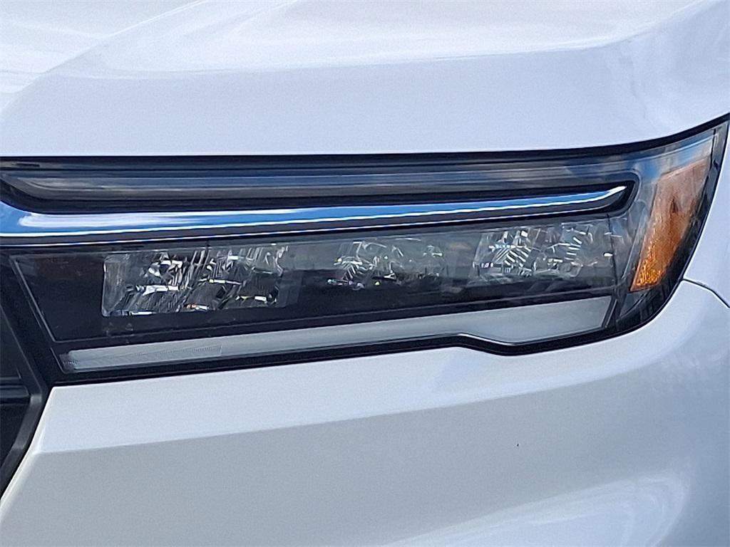 used 2023 Honda Pilot car, priced at $35,343