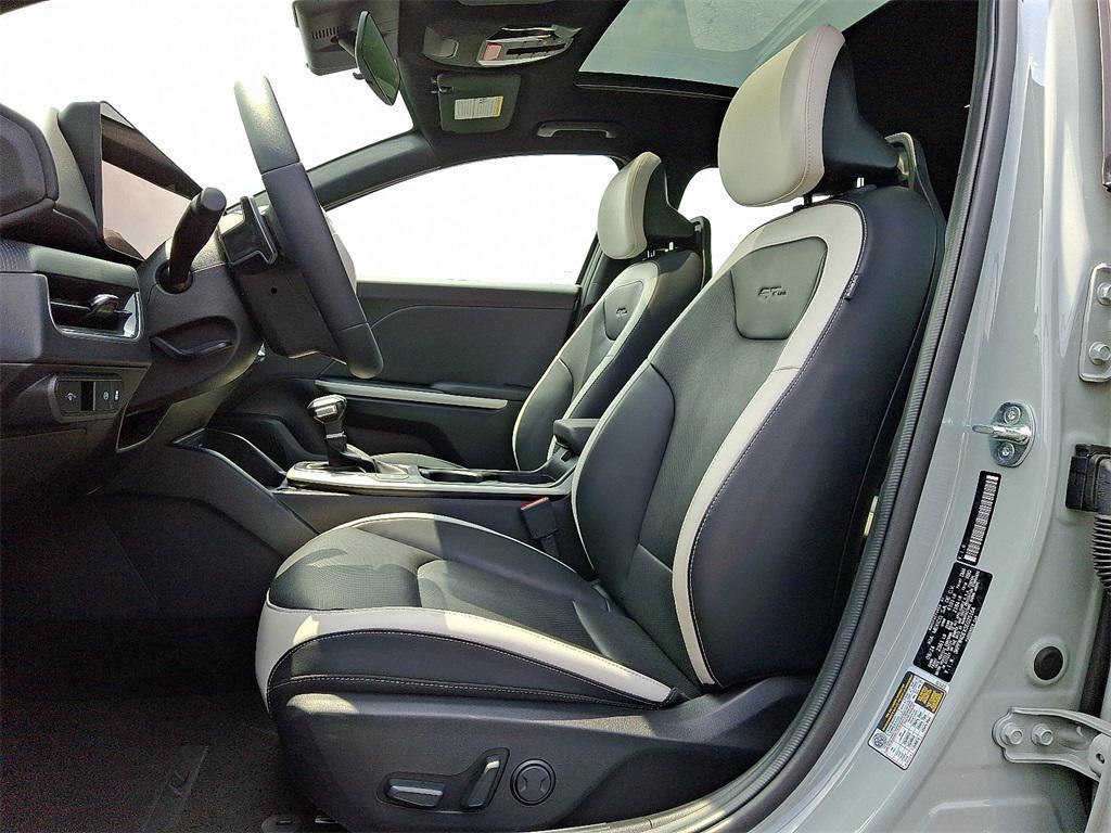 used 2025 Kia K4 car, priced at $25,000