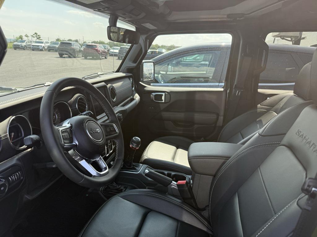used 2021 Jeep Wrangler Unlimited car, priced at $40,223