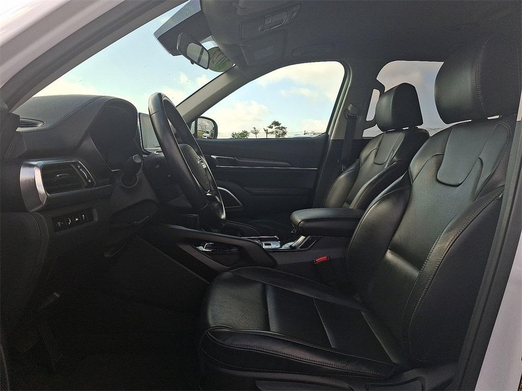 used 2022 Kia Telluride car, priced at $30,000