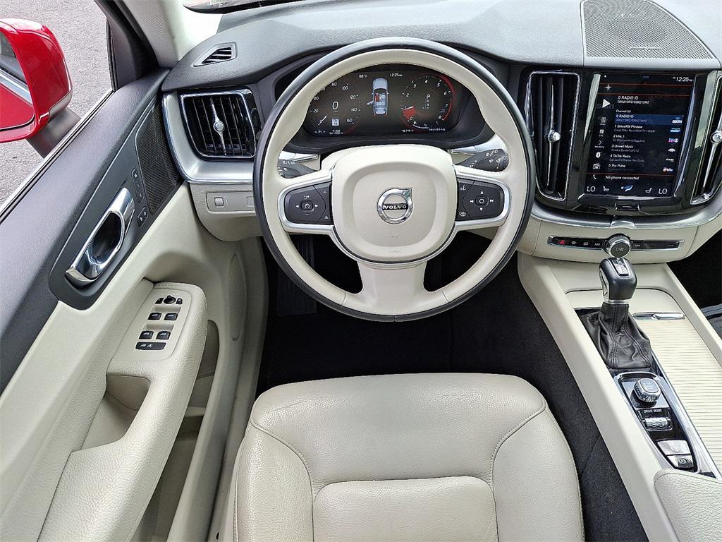 used 2019 Volvo XC60 car, priced at $23,585